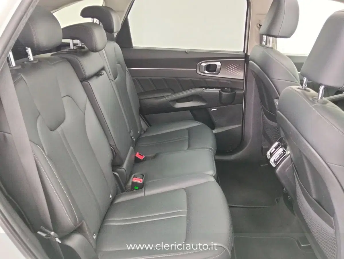 Kia Sorento usata a Como (5)
