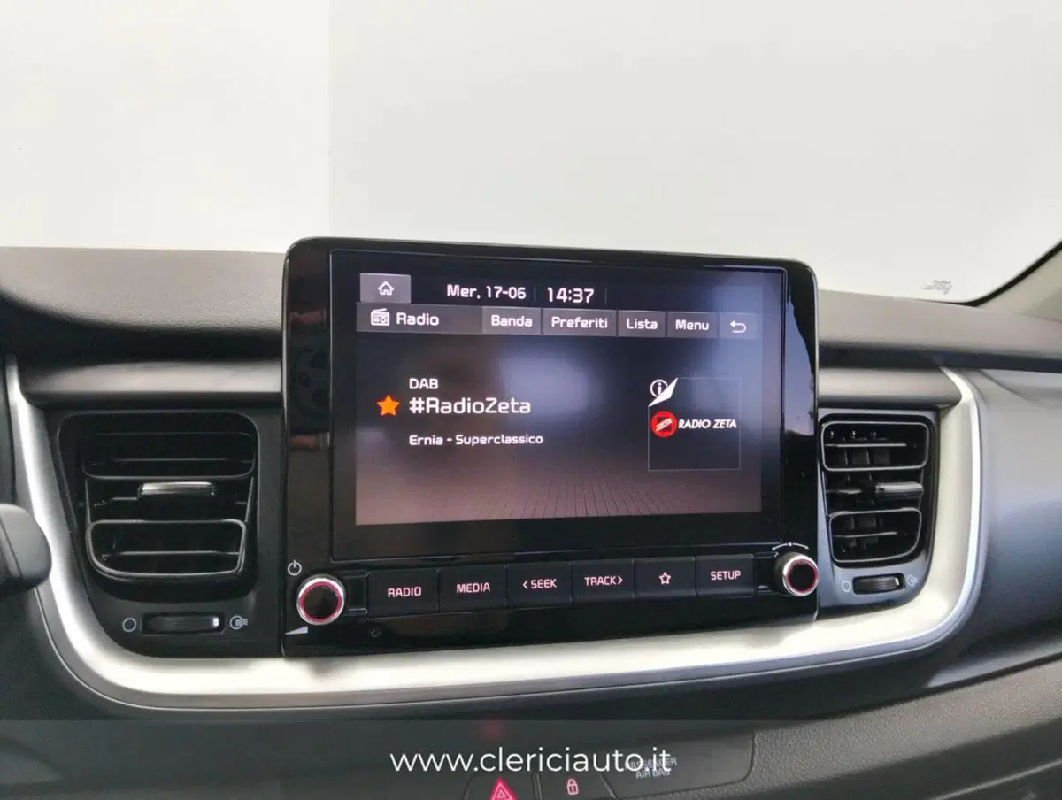 Kia Stonic usata a Como (12)