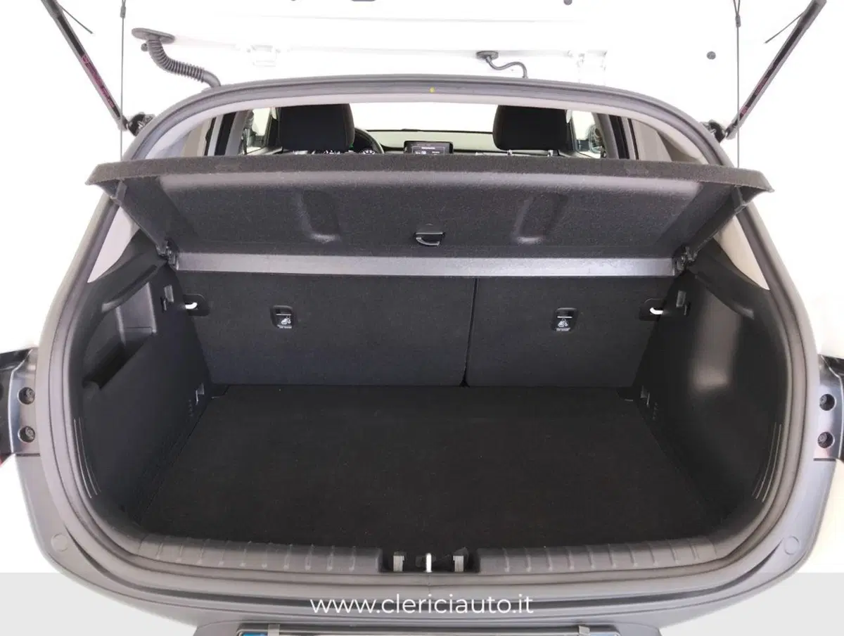 Kia Stonic usata a Como (17)