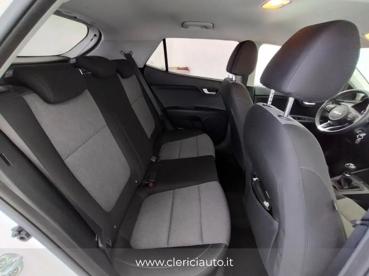 Kia Stonic usata a Como (5)