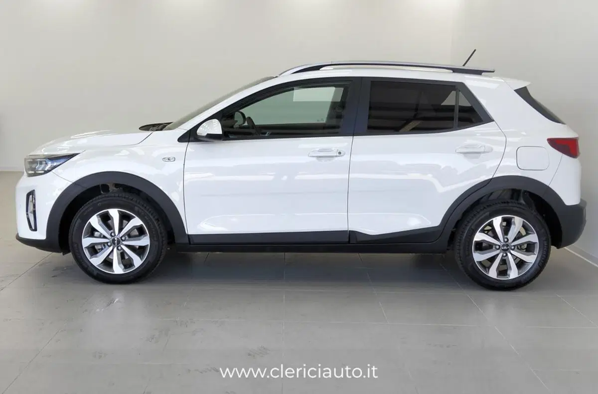 Kia Stonic usata a Como (8)