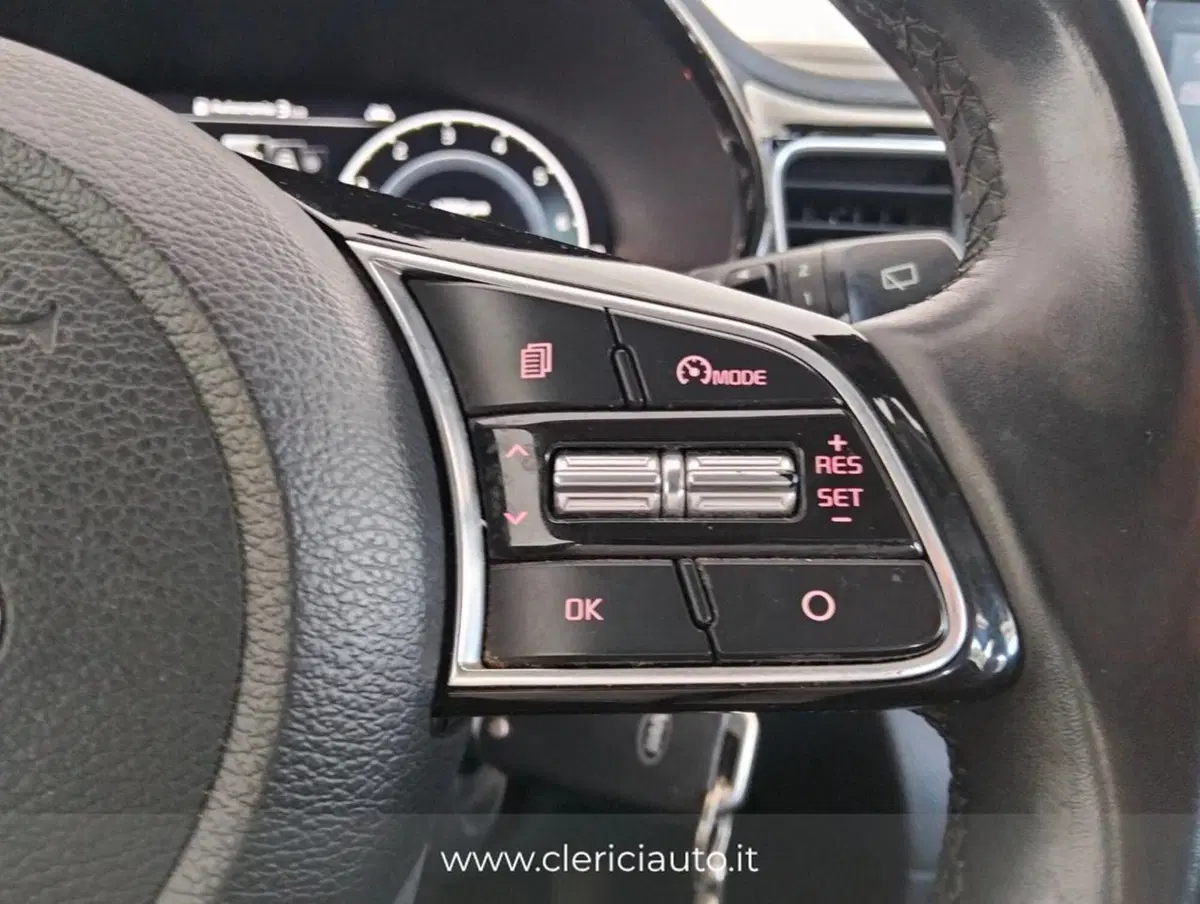 Kia XCeed usata a Como (11)