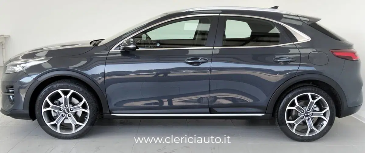 Kia XCeed usata a Como (8)