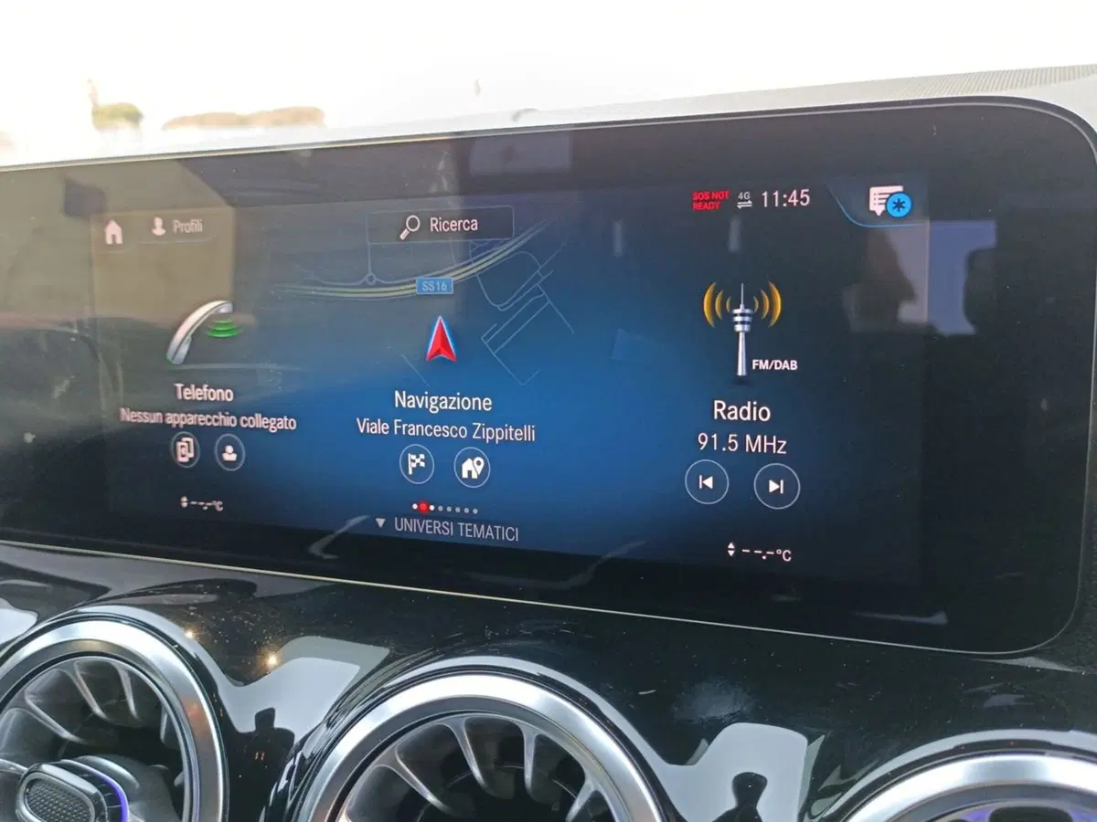 Mercedes-Benz GLA SUV usata a Foggia (12)