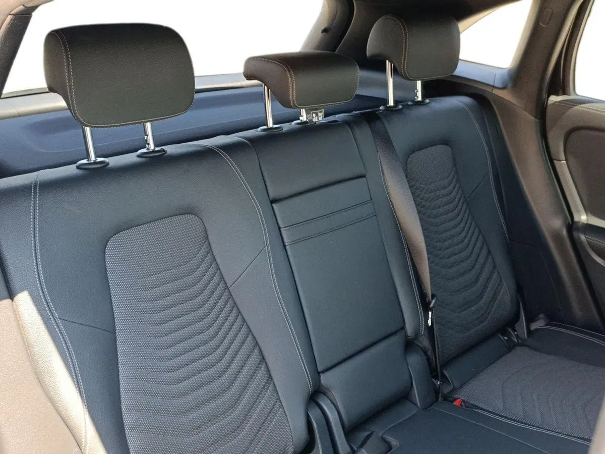 Mercedes-Benz GLA SUV usata a Foggia (16)