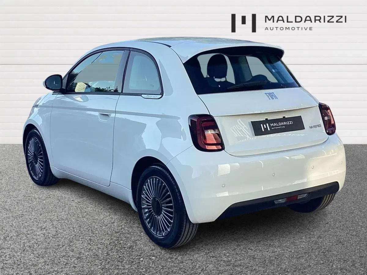 Fiat 500 nuova a Foggia (4)