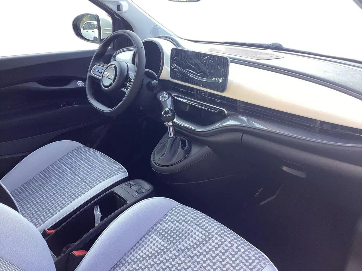 Fiat 500 nuova a Foggia (9)