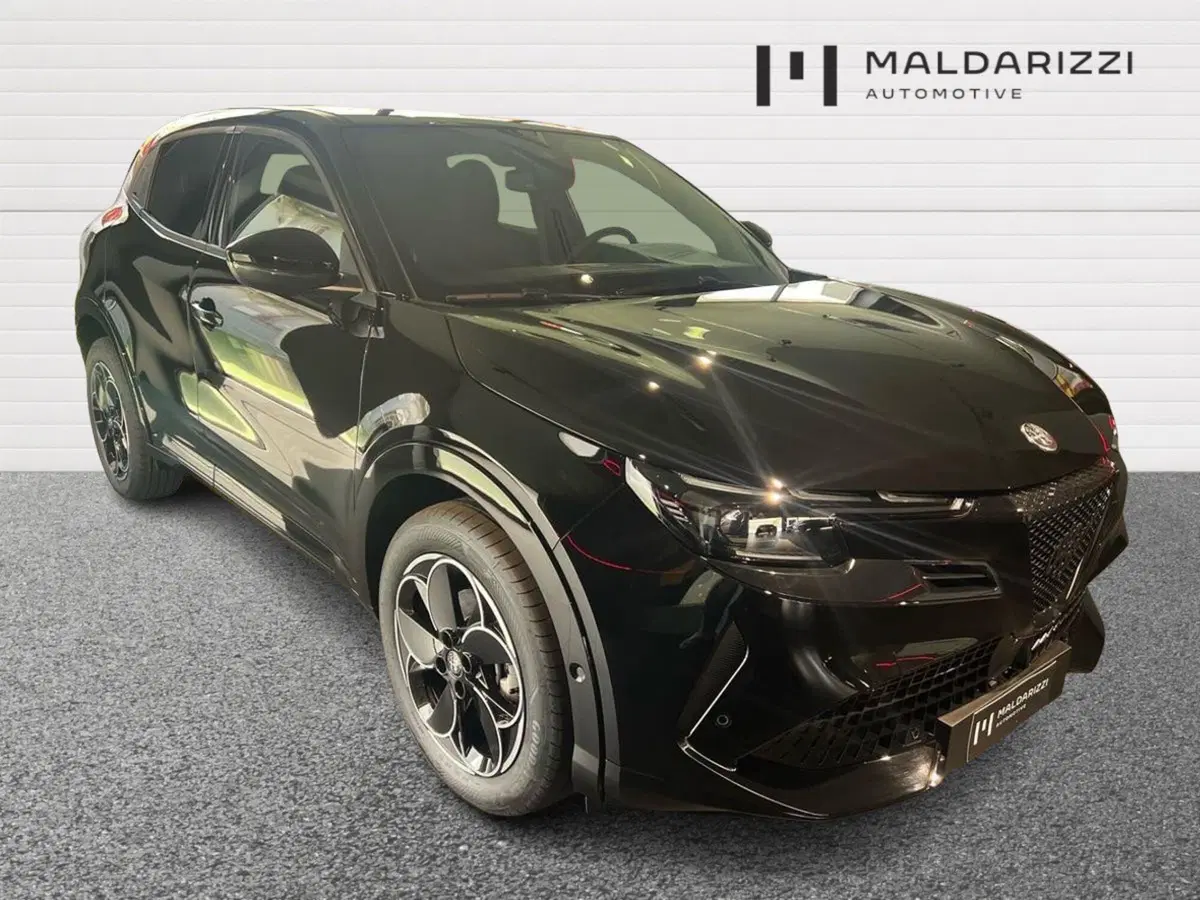 Alfa Romeo Junior nuova a Bari