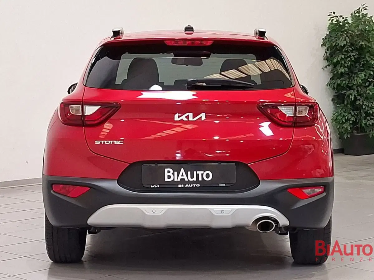 Kia Stonic usata a Firenze (11)