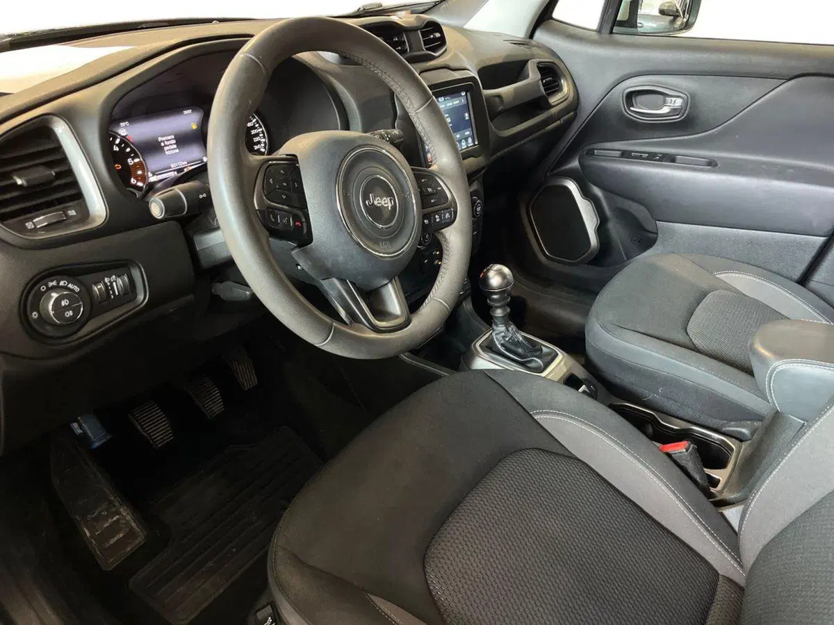 Jeep Renegade usata a Bari (10)