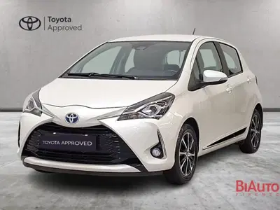 Toyota Yaris 1.5 Hybrid 5 porte Active del 2019 usata a Sesto Fiorentino