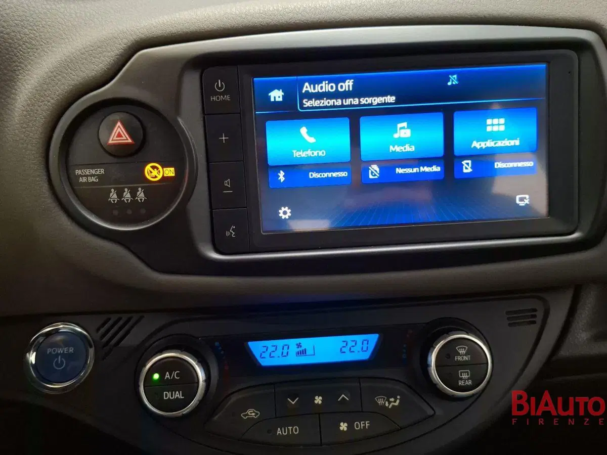 Toyota Yaris usata a Firenze (10)