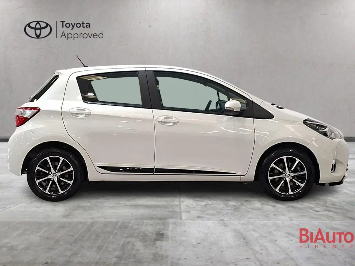 Toyota Yaris usata a Firenze (4)