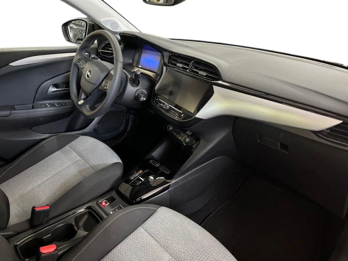 Opel Corsa usata a Bari (9)