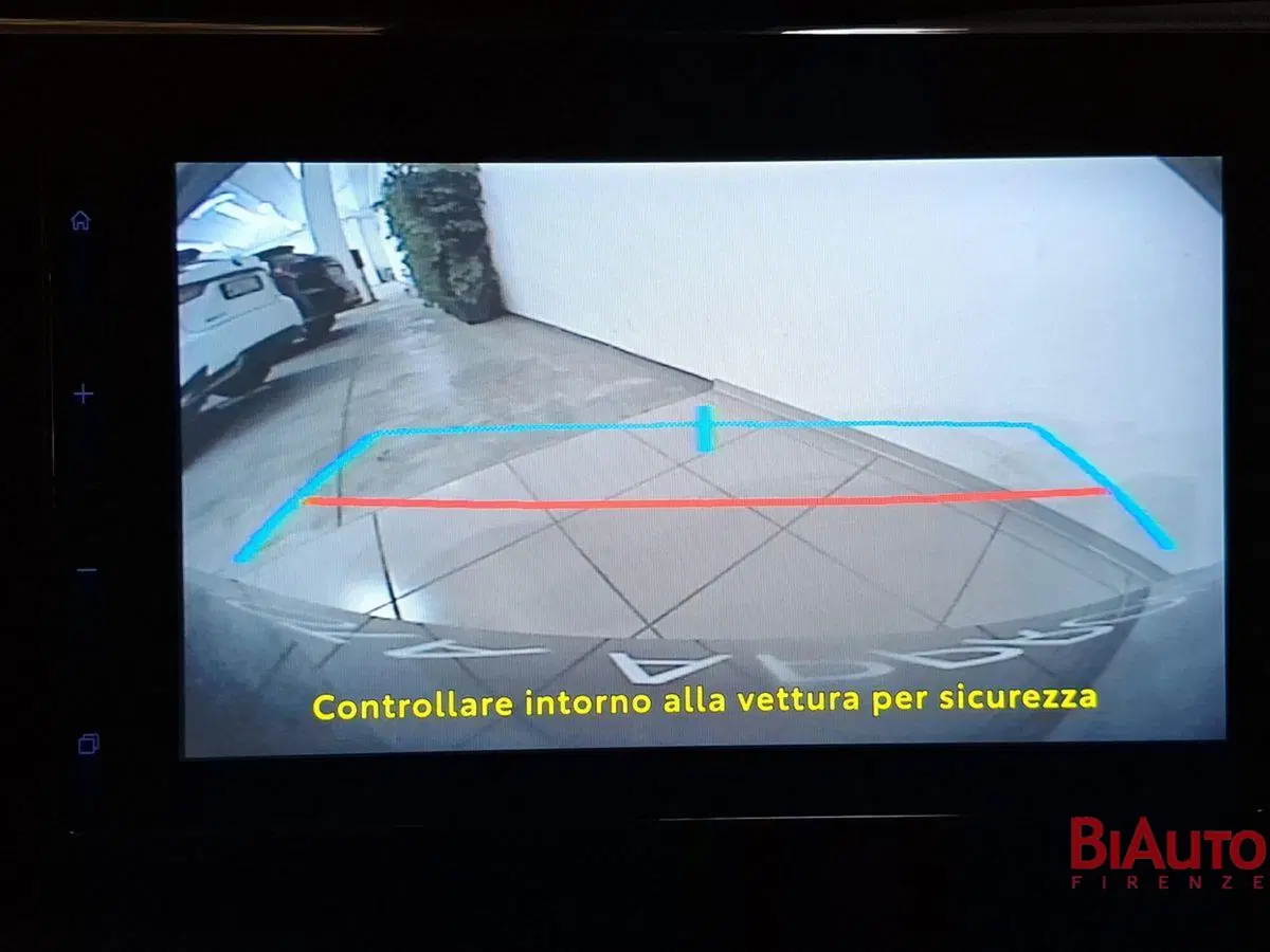Toyota Aygo X usata a Firenze (15)