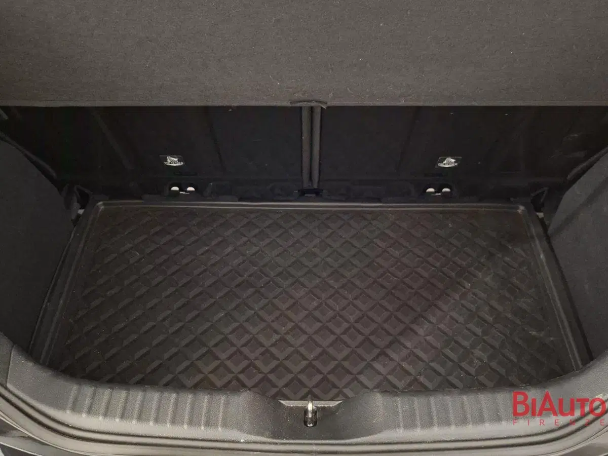 Toyota Aygo X usata a Firenze (6)