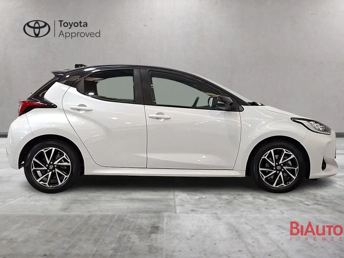 Toyota Yaris usata a Firenze (4)
