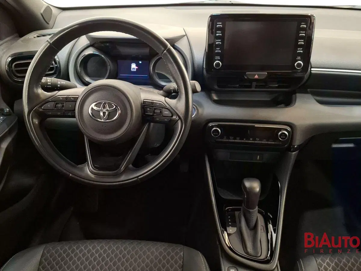 Toyota Yaris usata a Firenze (8)