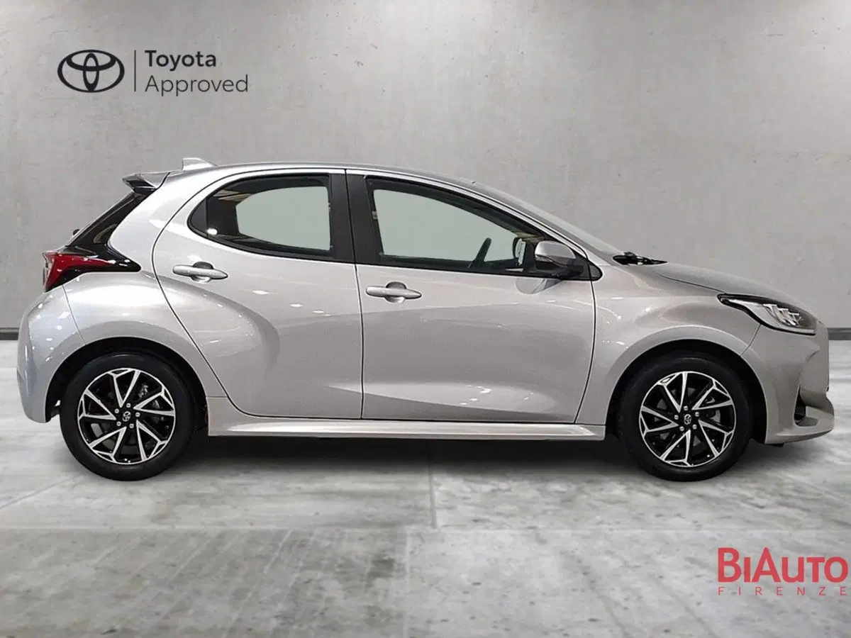 Toyota Yaris usata a Firenze (4)