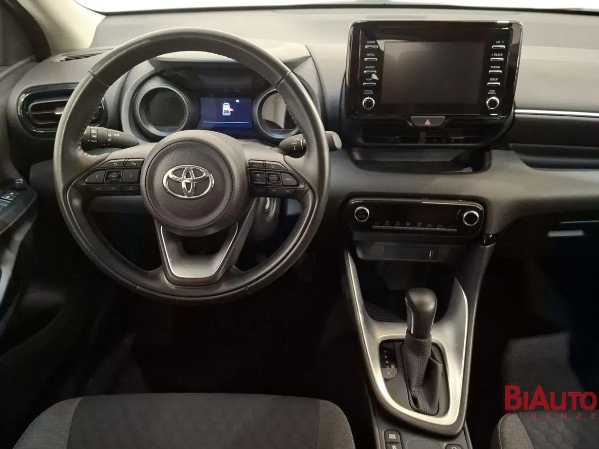 Toyota Yaris usata a Firenze (8)