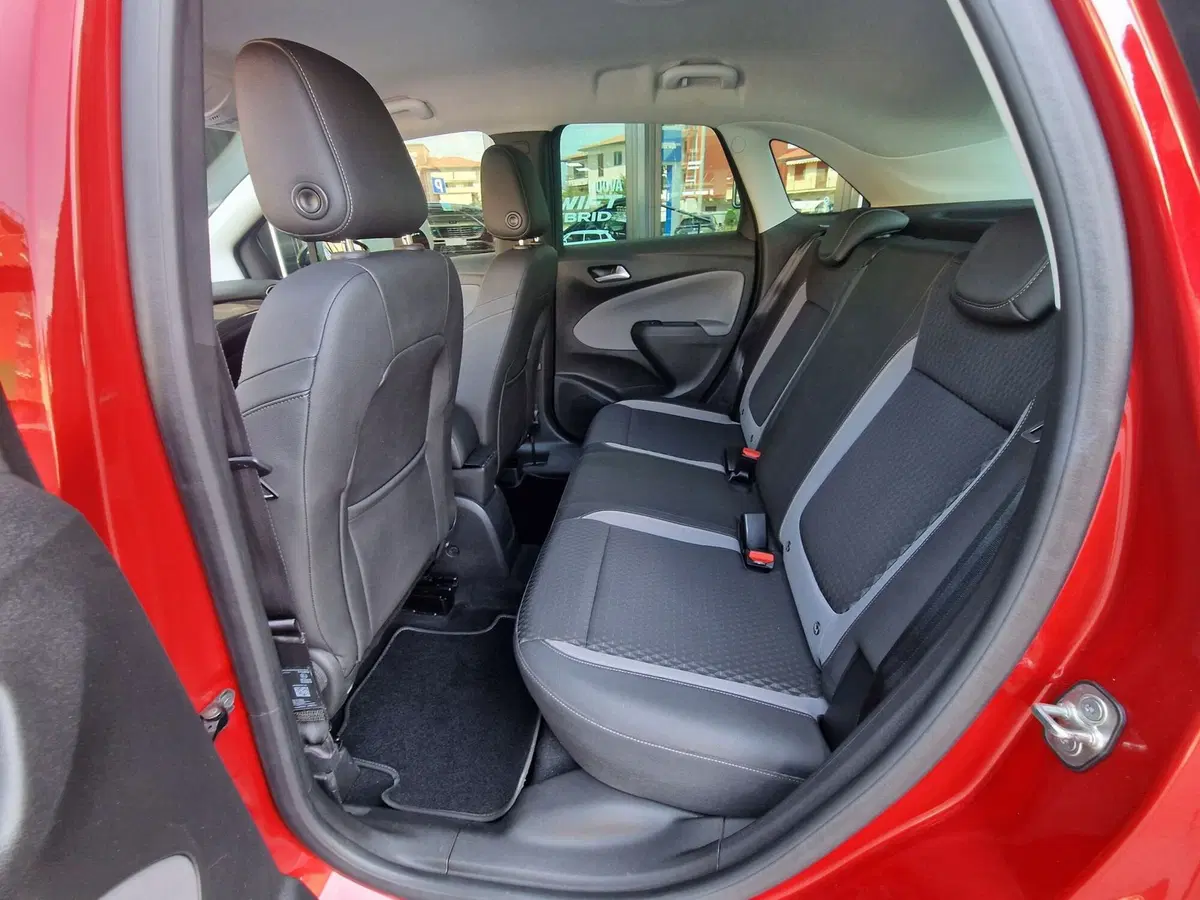 Opel Crossland X usata a Milano (7)