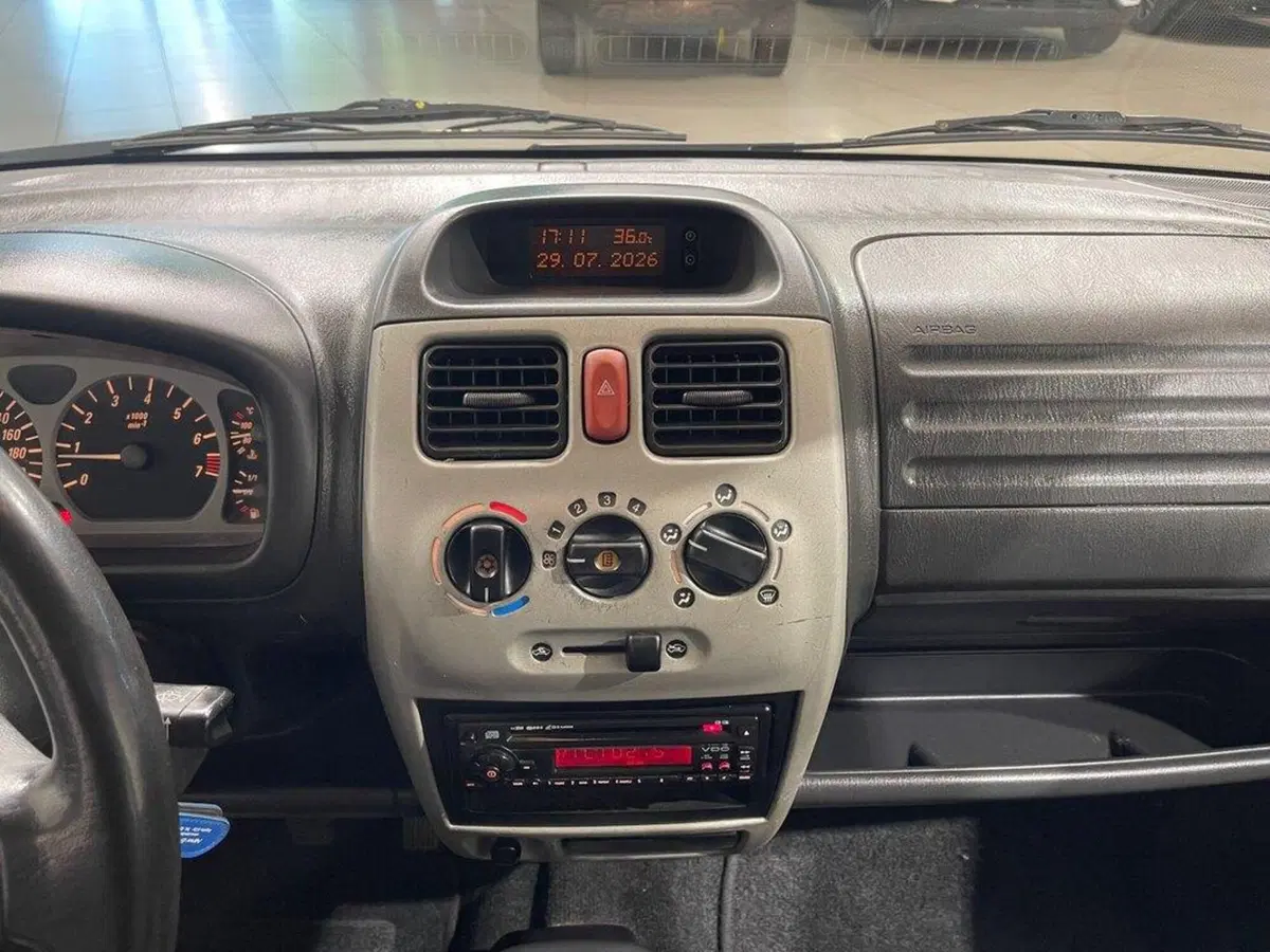 Opel Agila usata a Sondrio (14)
