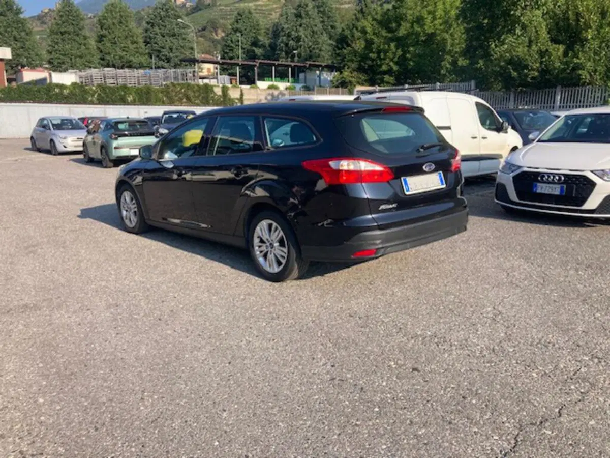 Ford Focus Station Wagon usata a Sondrio (3)