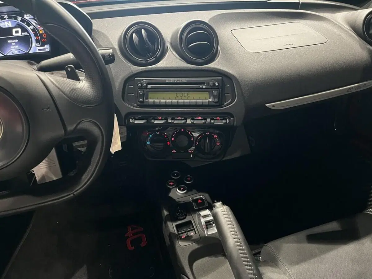 Alfa Romeo 4C Coupé usata a Sondrio (11)