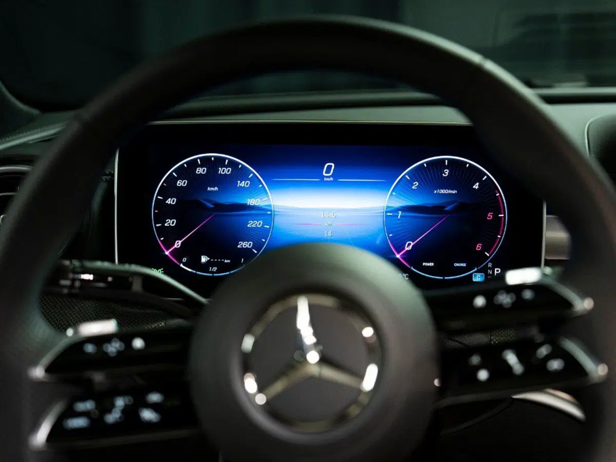 Mercedes-Benz Classe C nuova a Ancona (10)