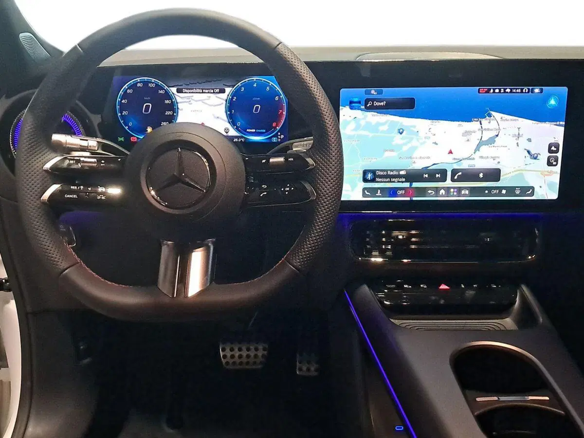 Mercedes-Benz GLB nuova a Rimini (10)