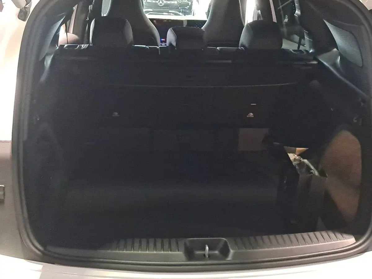 Mercedes-Benz GLB nuova a Rimini (7)