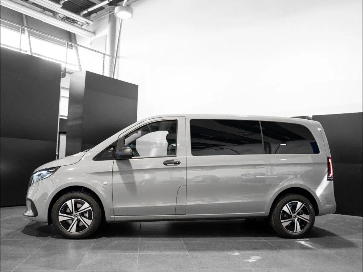 Mercedes-Benz Vito nuova a Ancona (2)
