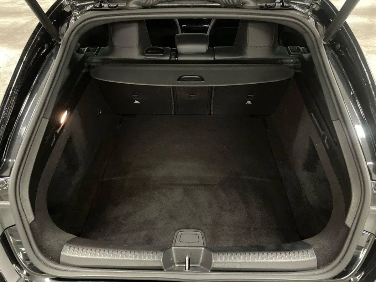 Mercedes-Benz CLA Shooting Brake usata a Ancona (7)