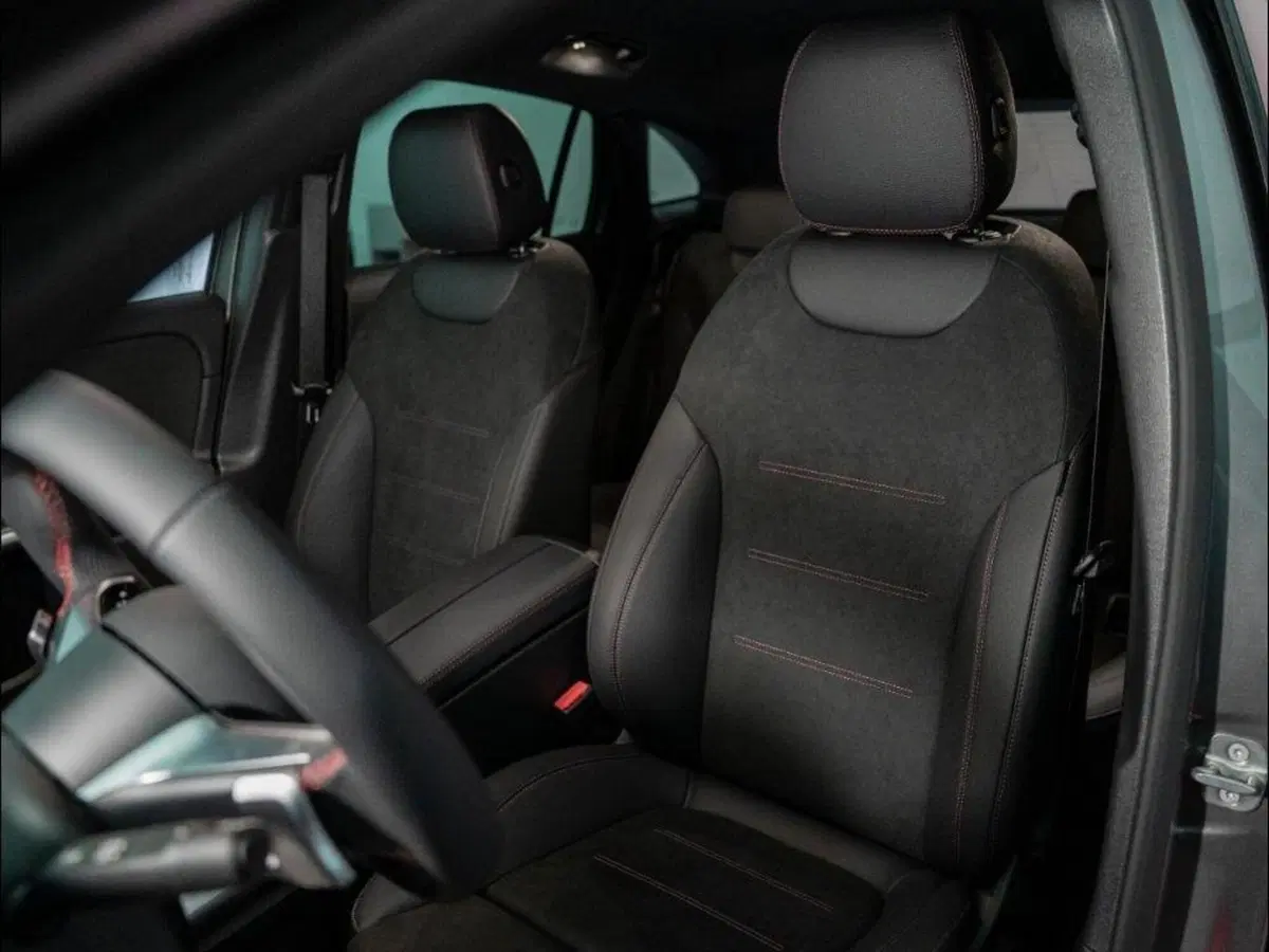 Mercedes-Benz GLA SUV nuova a Ancona (15)