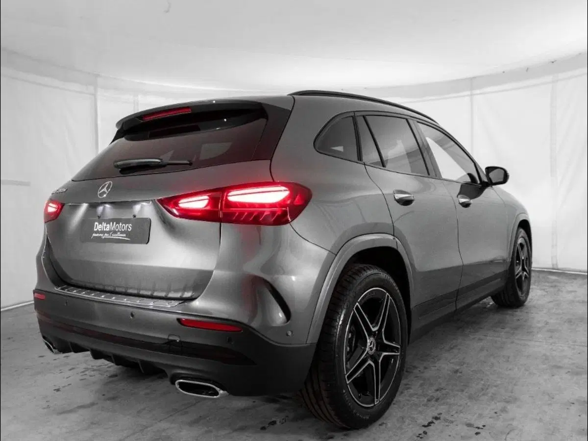 Mercedes-Benz GLA SUV nuova a Ancona (4)