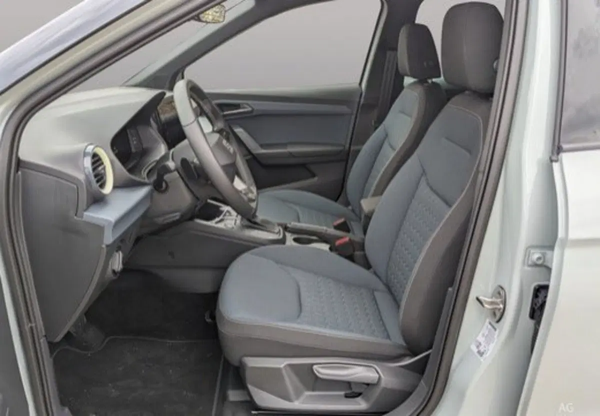 SEAT Arona usata a Siena (8)