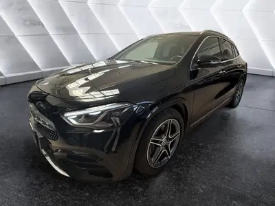 Mercedes-Benz GLA SUV 200 d AMG Line Premium Plus 4matic auto del 2025 usata a Napoli