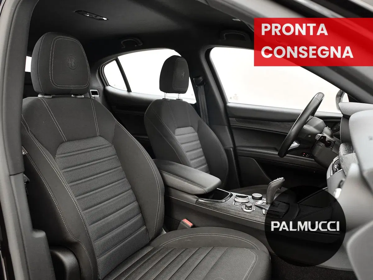 Alfa Romeo Stelvio usata a Prato (12)