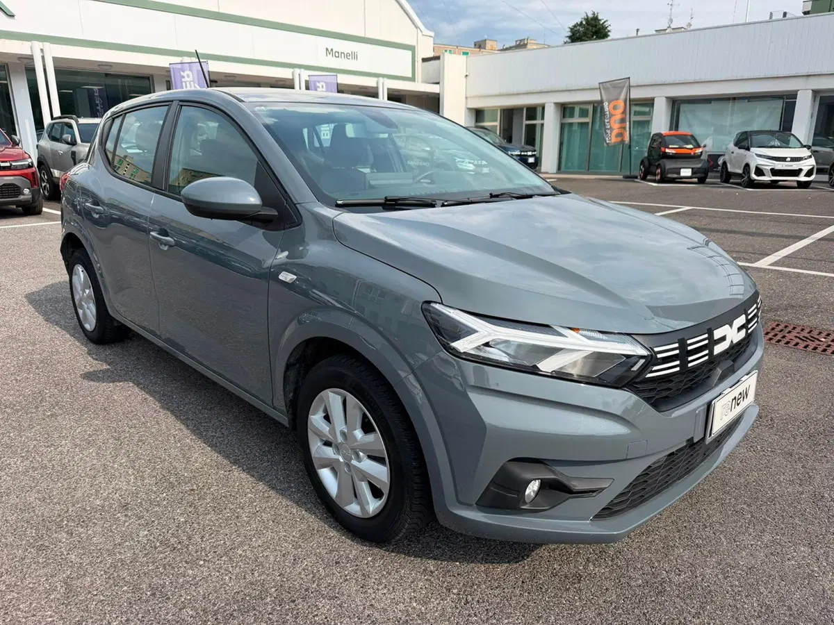 Dacia Sandero usata a Brescia (2)