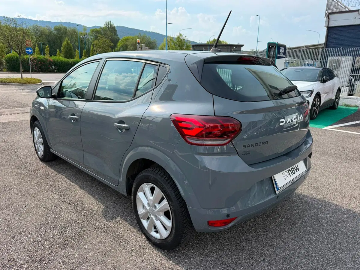 Dacia Sandero usata a Brescia (6)