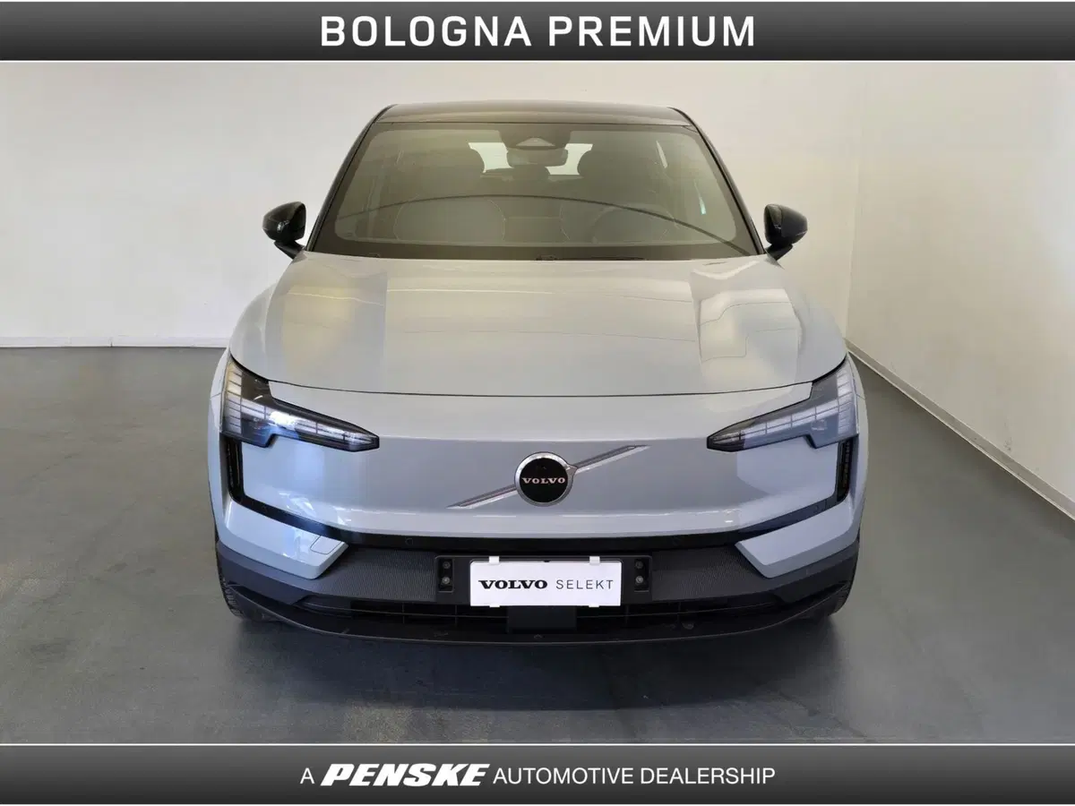 Volvo EX30 usata a Bologna (8)