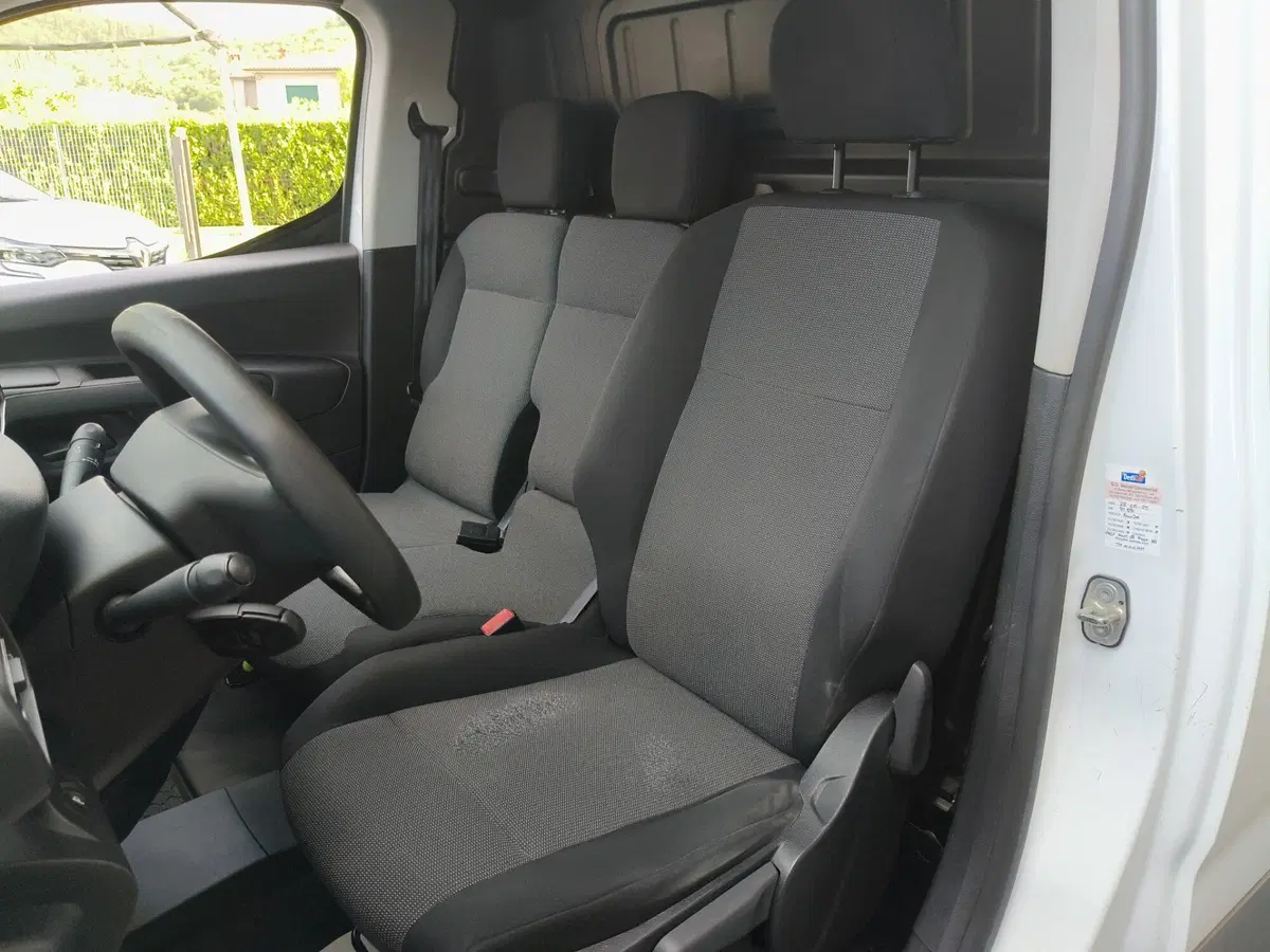 Peugeot Partner Furgone usata a Brescia (13)