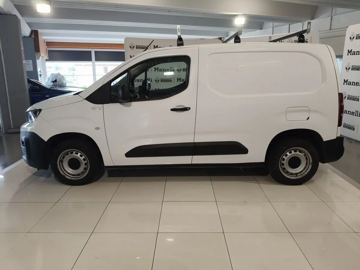 Peugeot Partner Furgone usata a Brescia (5)
