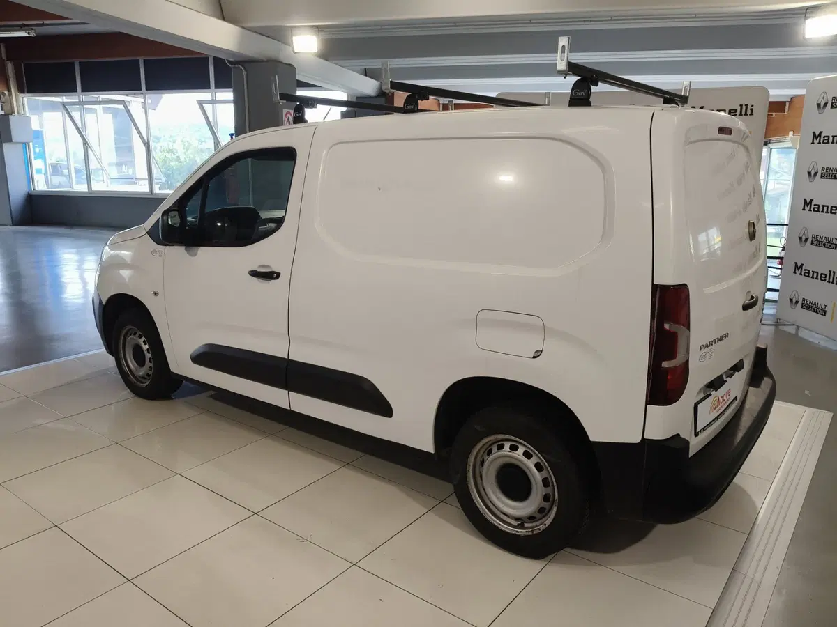 Peugeot Partner Furgone usata a Brescia (6)