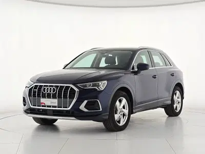 Audi Q3 40 2.0 tfsi Business Advanced quattro s-tronic del 2024 usata a Alessandria