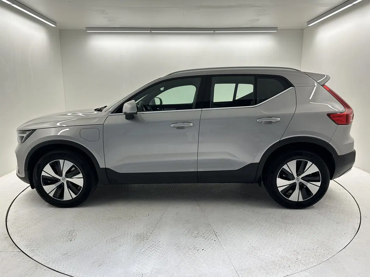 Volvo XC40 usata a Bergamo (12)