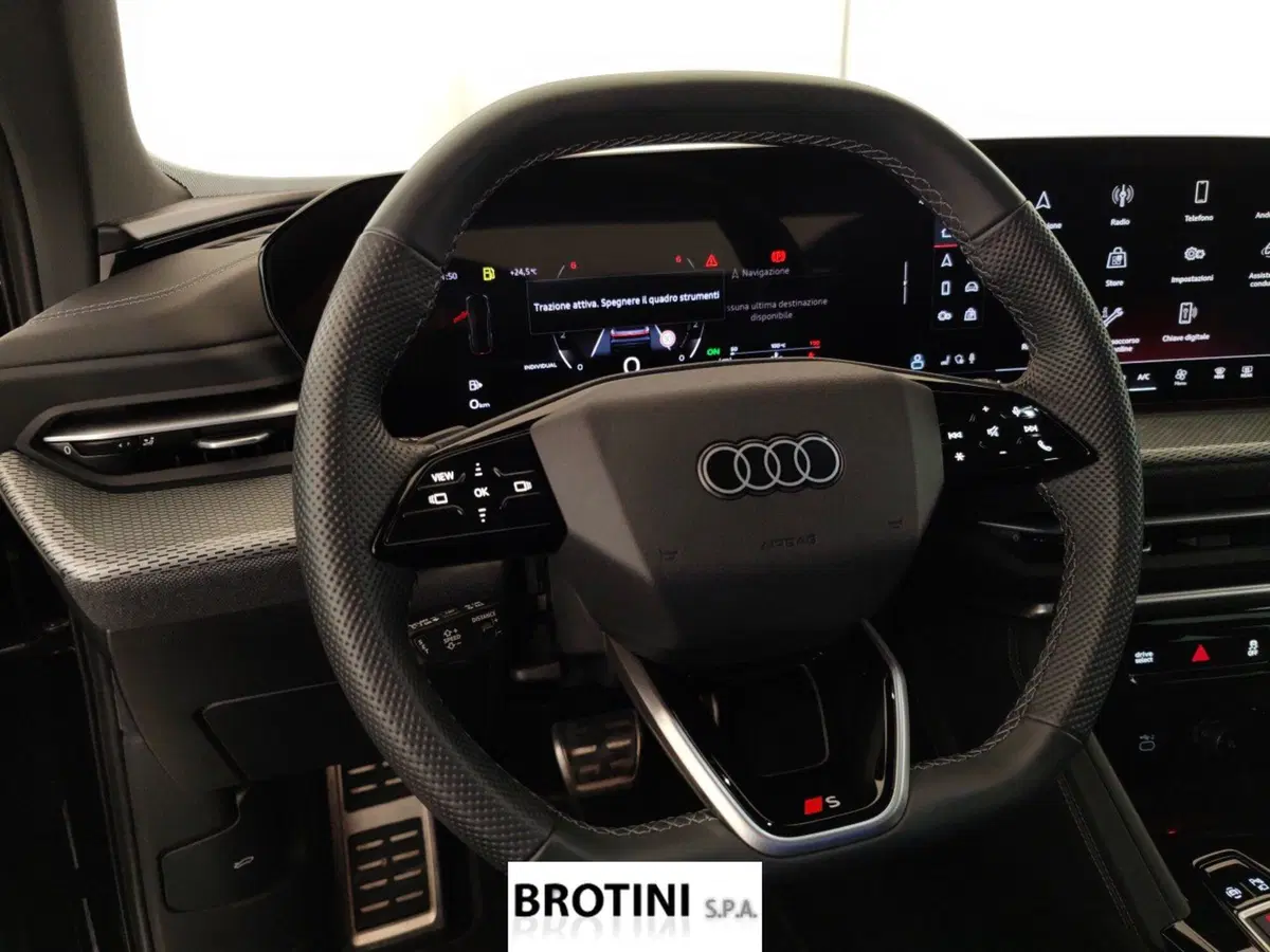 Audi Q5 usata a Massa-Carrara (14)
