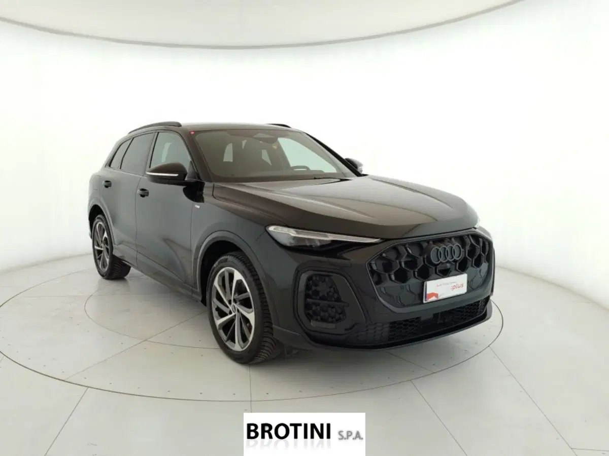 Audi Q5 usata a Massa-Carrara (4)