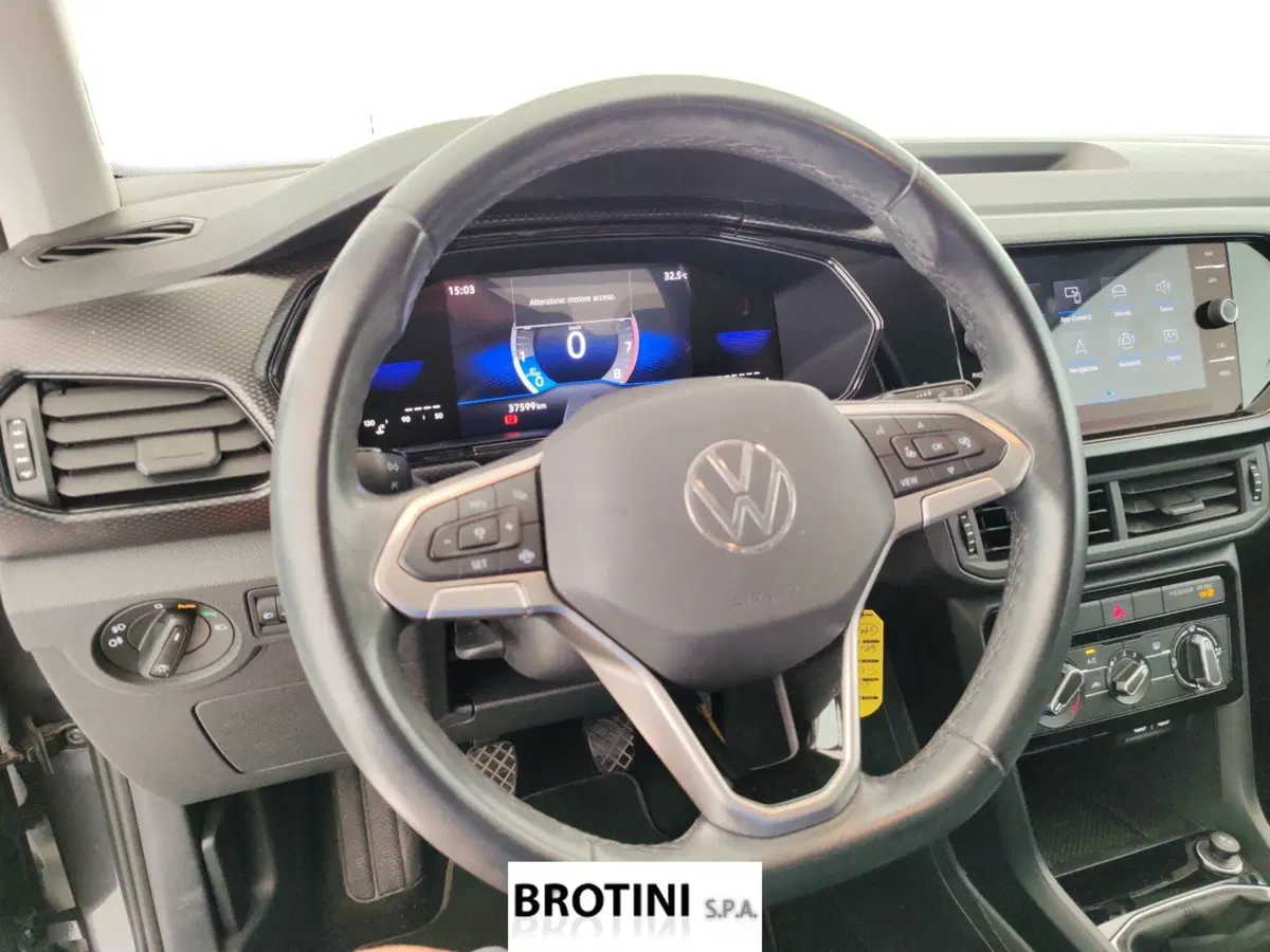 Volkswagen T-Cross usata a Massa-Carrara (14)