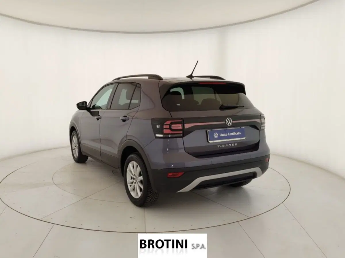 Volkswagen T-Cross usata a Massa-Carrara (2)